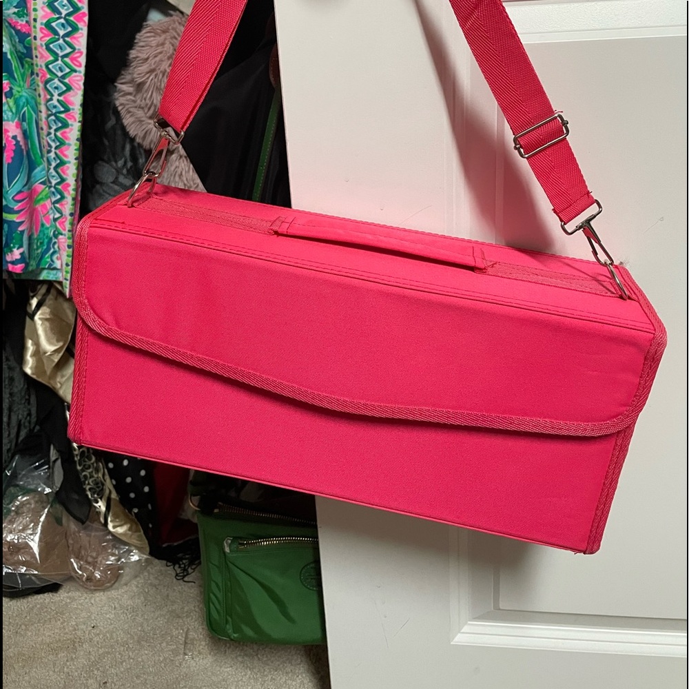 Storage container Lipstick or marker holder